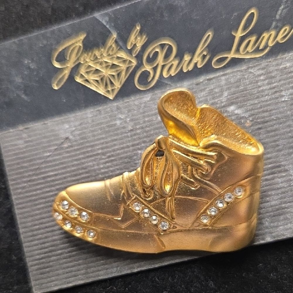 Park Lane Gold-Tone Sneaker Pin